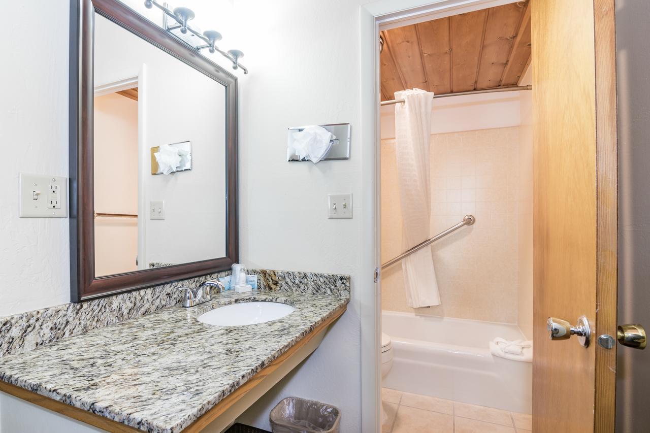 Teton West Motel Driggs Bagian luar foto